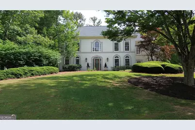 290 Plantation Way, Roswell, GA 30075 - Photo 9