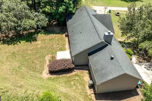 488 Hammond Rd, Statham, GA 30666 - Photo 25