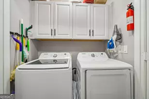 3622 Goldenrod Ln, Buford, GA 30519 - Photo 23