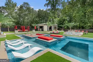 1386 Moores Mill Rd NW, Atlanta, GA 30327 - Photo 11