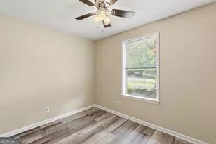 39 Henry Ln, Hinesville, GA 31313 - Photo 11