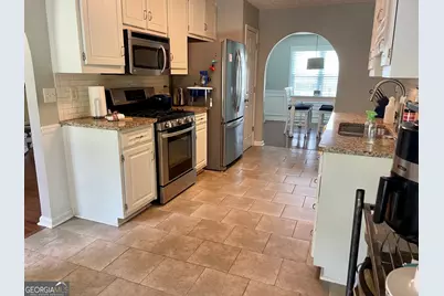 3180 Spincaster Way, Loganville, GA 30052 - Photo 3