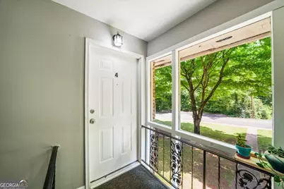 1627 Line Circle, Decatur, GA 30032 - Photo 3