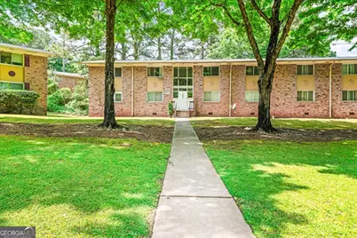 1627 Line Circle, Decatur, GA 30032 - Photo 1