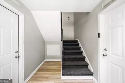 1627 Line Circle, Decatur, GA 30032 - Photo 5