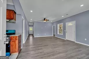 104 Robinson St, Byron, GA 31008 - Photo 3