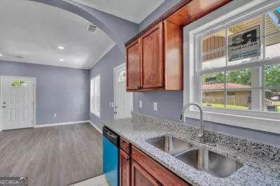 104 Robinson St, Byron, GA 31008 - Photo 11