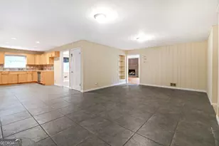 5117 Lakewood Dr, Acworth, GA 30101 - Photo 9