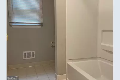 60A Sentry Oak Court, Stockbridge, GA 30281 - Photo 7