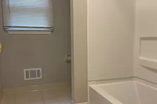 60A Sentry Oak Ct, Stockbridge, GA 30281 - Photo 7