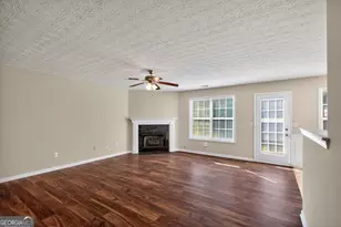 578 Shadow Lake Dr, Lithonia, GA 30058 - Photo 15