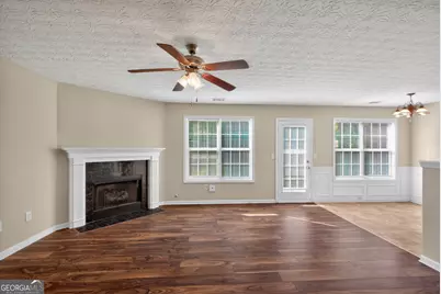 578 Shadow Lake Drive, Lithonia, GA 30058 - Photo 13