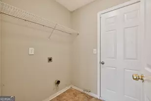 578 Shadow Lake Dr, Lithonia, GA 30058 - Photo 19
