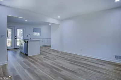 7225 Pineneedle Drive, Covington, GA 30014 - Photo 3