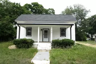 219 Broad St, Carrollton, GA 30117 - Photo 1