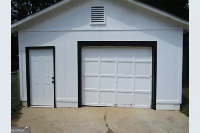 219 Broad Street, Carrollton, GA 30117 - Photo 27