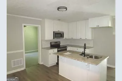219 Broad Street, Carrollton, GA 30117 - Photo 5