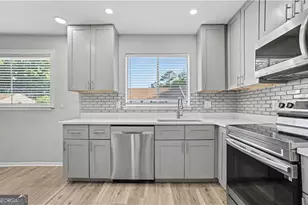 7307 Cardigan Circle, Atlanta, GA 30328 - Photo 11