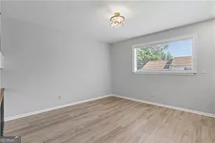 7307 Cardigan Circle, Atlanta, GA 30328 - Photo 13
