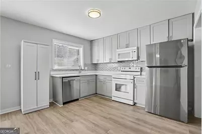 7307 Cardigan Circle, Atlanta, GA 30328 - Photo 27