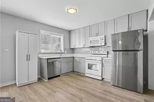 7307 Cardigan Circle, Atlanta, GA 30328 - Photo 27