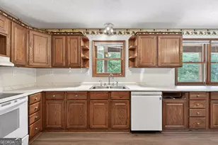 390 Crumbley Rd, McDonough, GA 30252 - Photo 27