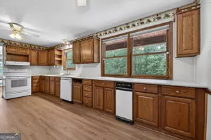 390 Crumbley Rd, McDonough, GA 30252 - Photo 25