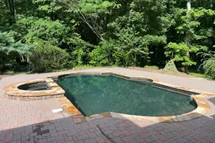 5279 Rocky Hill Dr SW, Lilburn, GA 30047 - Photo 19