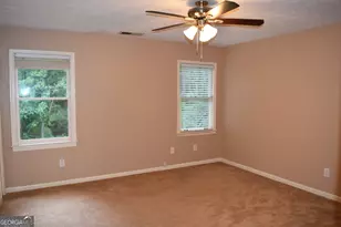 5279 Rocky Hill Dr SW, Lilburn, GA 30047 - Photo 37