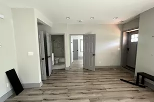 99 Holly Rd NW, Atlanta, GA 30314 - Photo 7