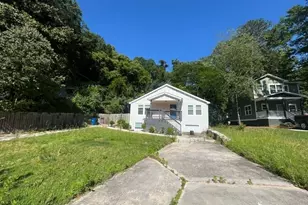 99 Holly Rd NW, Atlanta, GA 30314 - Photo 1