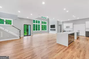 1192 Shore Dr SW, Atlanta, GA 30311 - Photo 9