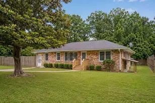 1189 Rock Cut Rd, Forest Park, GA 30297 - Photo 1