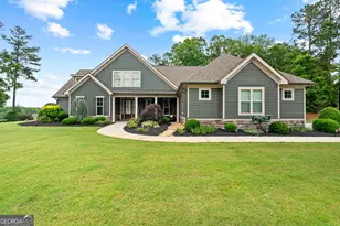 245 Discovery Lake Dr, Fayetteville, GA 30215 - Photo 1