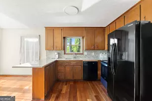 2315 St James Ct, Marietta, GA 30066 - Photo 9