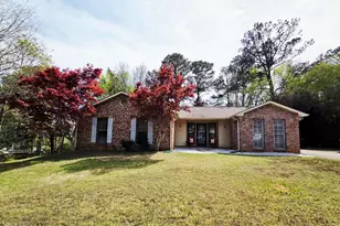 924 N Ridge Dr, Columbus, GA 31904 - Photo 1