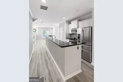 1297 Liberty Parkway NW, Atlanta, GA 30318 - Photo 11