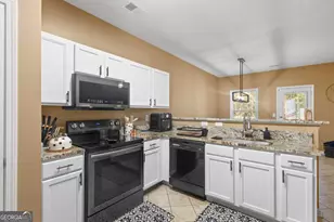 398 Parc River Blvd, Lawrenceville, GA 30046 - Photo 11