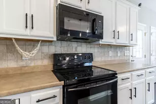 216 Raleigh Dr, Warner Robins, GA 31088 - Photo 17