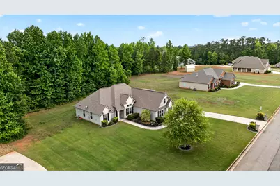 12359 Hillcrest Drive, Hampton, GA 30228 - Photo 3