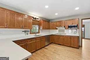 312 Gennings Dr, Eastanollee, GA 30538 - Photo 11
