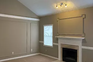 2331 Wellington Cir, Lithonia, GA 30058 - Photo 3