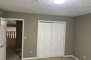 2331 Wellington Cir, Lithonia, GA 30058 - Photo 25
