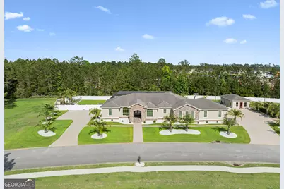 240 Belmont Circle, Brunswick, GA 31525 - Photo 3