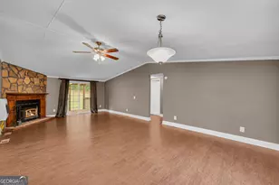5577 Candler Creek Rd, Gillsville, GA 30543 - Photo 7