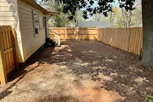 610 Lane St, Griffin, GA 30223 - Photo 17