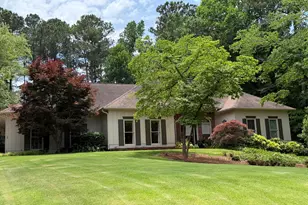 216 Ashford Cir, Lagrange, GA 30240 - Photo 1