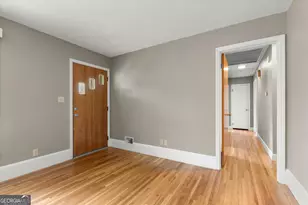 215 Gilbert Rd, Fayetteville, GA 30214 - Photo 9