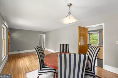 215 Gilbert Rd, Fayetteville, GA 30214 - Photo 11