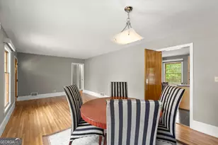 215 Gilbert Rd, Fayetteville, GA 30214 - Photo 11